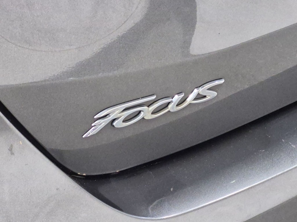 Thumbnail: 2016 Ford Focus - 25
