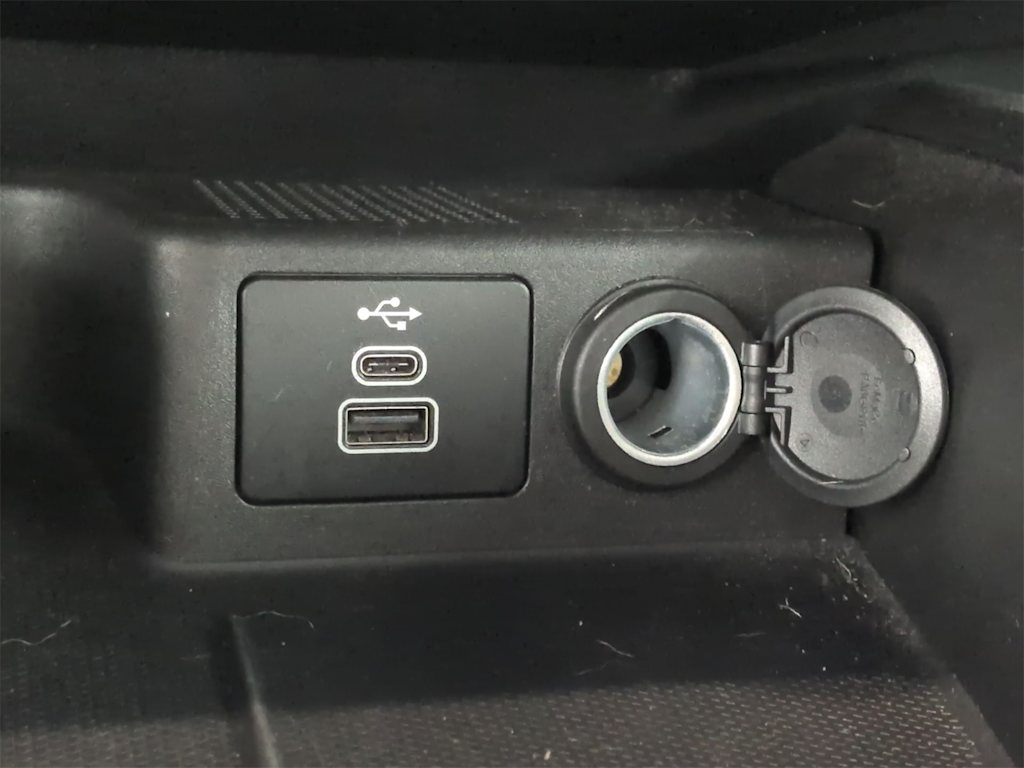 Thumbnail: 2025 Ford Escape - 36