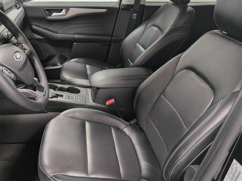 Thumbnail: 2022 Ford Escape - 11