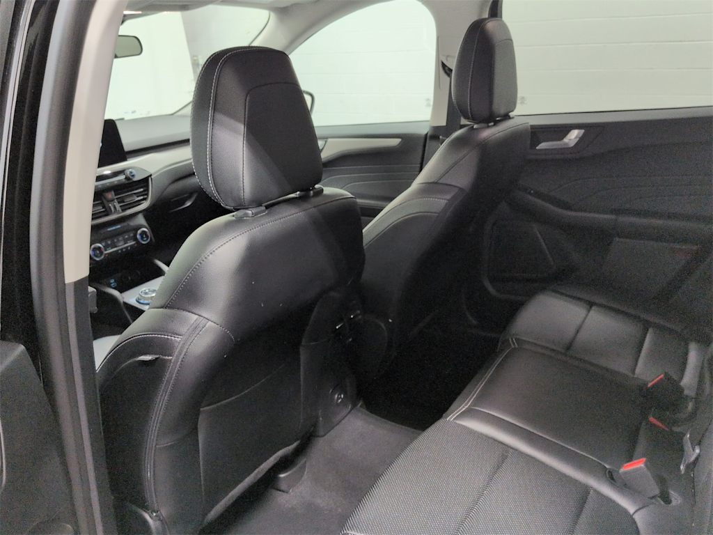 Thumbnail: 2022 Ford Escape - 13