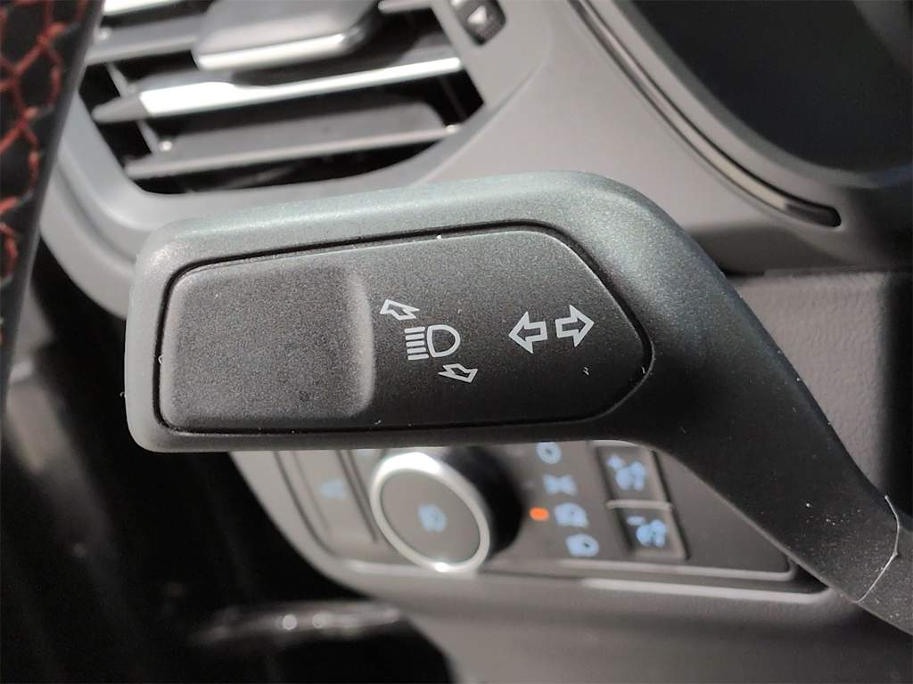 Thumbnail: 2025 Ford Escape - 33