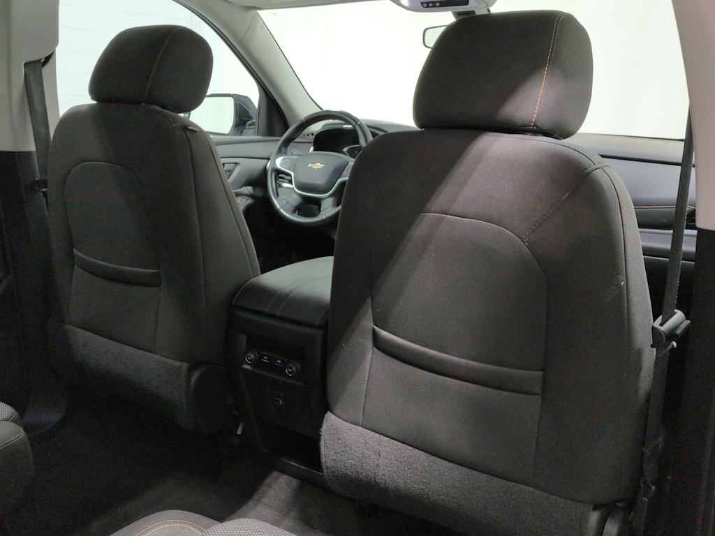 Thumbnail: 2018 Chevrolet Traverse - 11