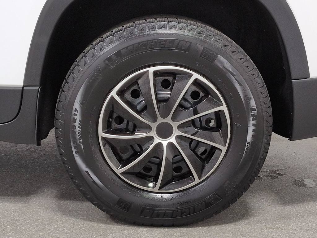 Thumbnail: 2018 Chevrolet Traverse - 8