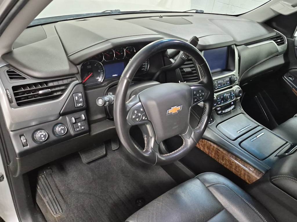 Thumbnail: 2019 Chevrolet Tahoe - 2