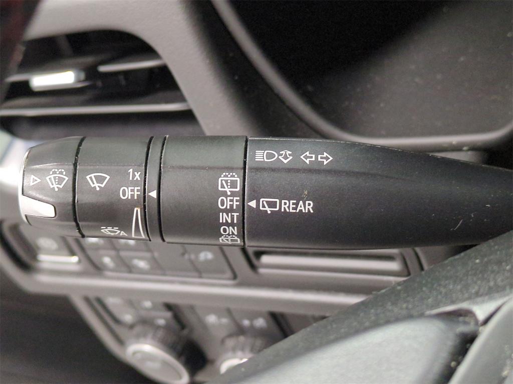 Thumbnail: 2022 Chevrolet Tahoe - 29