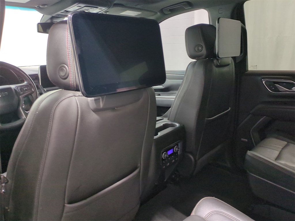 Thumbnail: 2022 Chevrolet Tahoe - 12