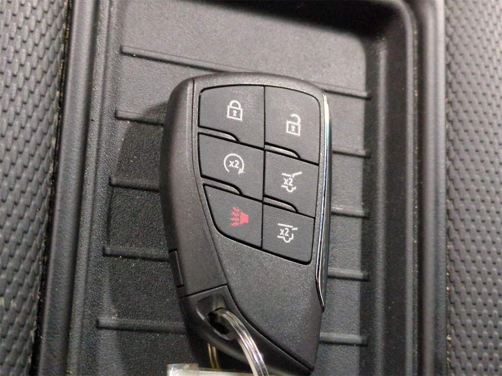 Thumbnail: 2022 Chevrolet Tahoe - 33