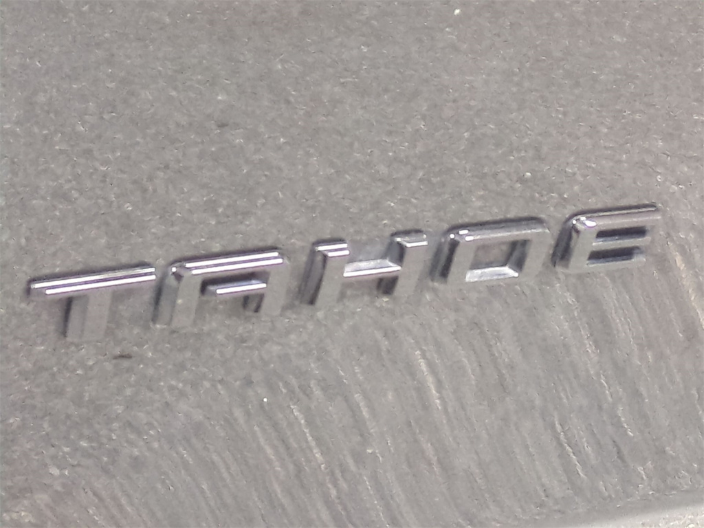 Thumbnail: 2022 Chevrolet Tahoe - 7