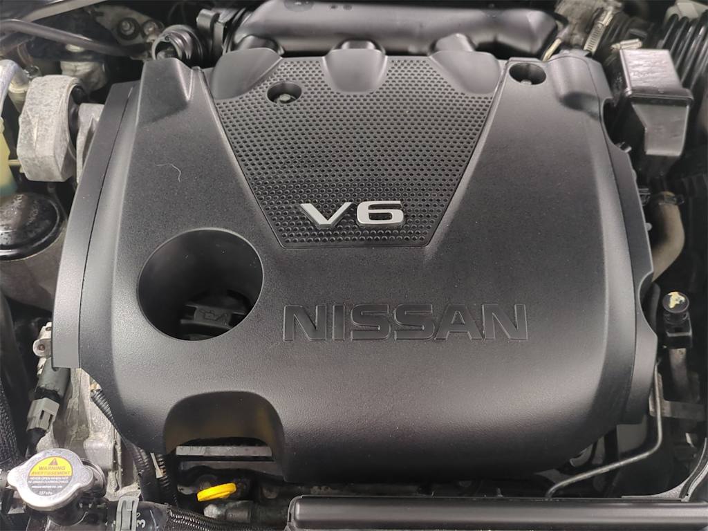 Thumbnail: 2017 Nissan Maxima - 8