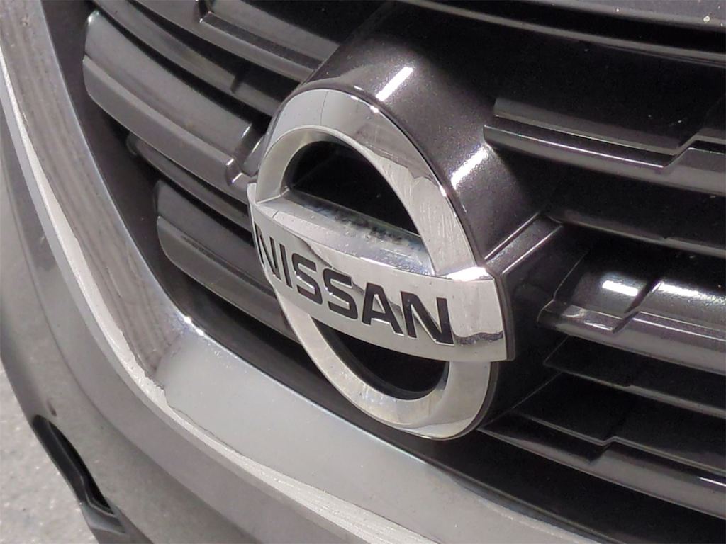Thumbnail: 2017 Nissan Altima - 7