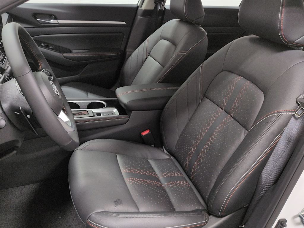 Thumbnail: 2025 Nissan Altima - 11