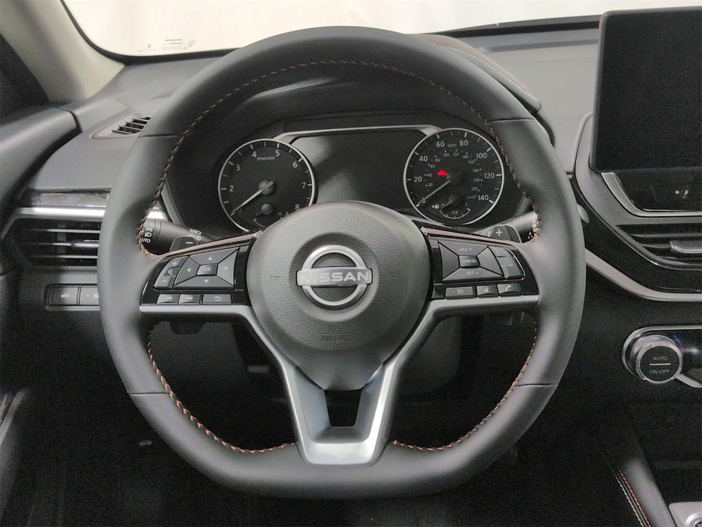 Thumbnail: 2025 Nissan Altima - 14