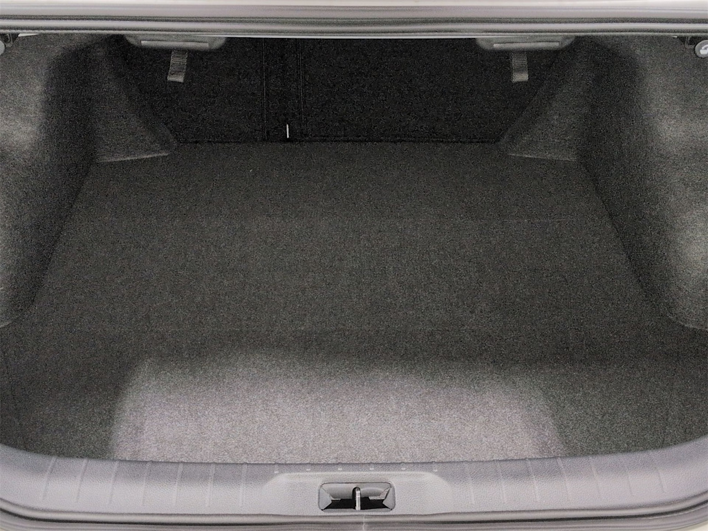 Thumbnail: 2025 Nissan Altima - 18