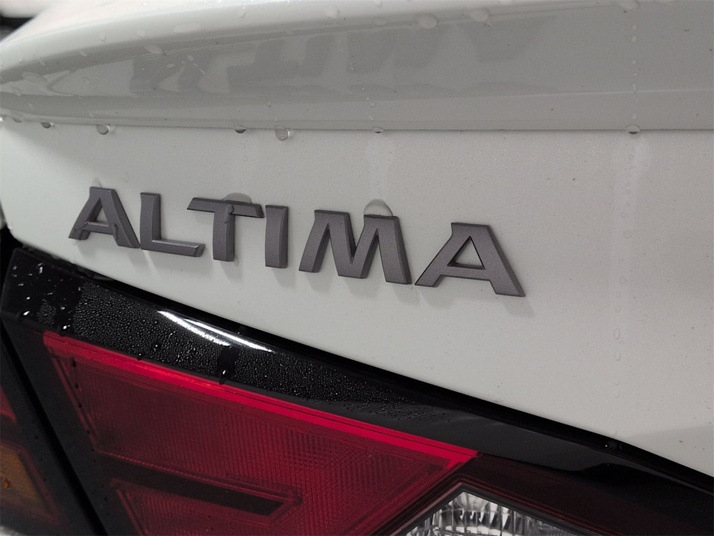 Thumbnail: 2025 Nissan Altima - 26