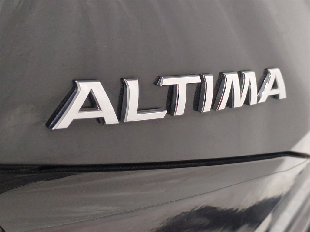 Thumbnail: 2022 Nissan Altima - 24