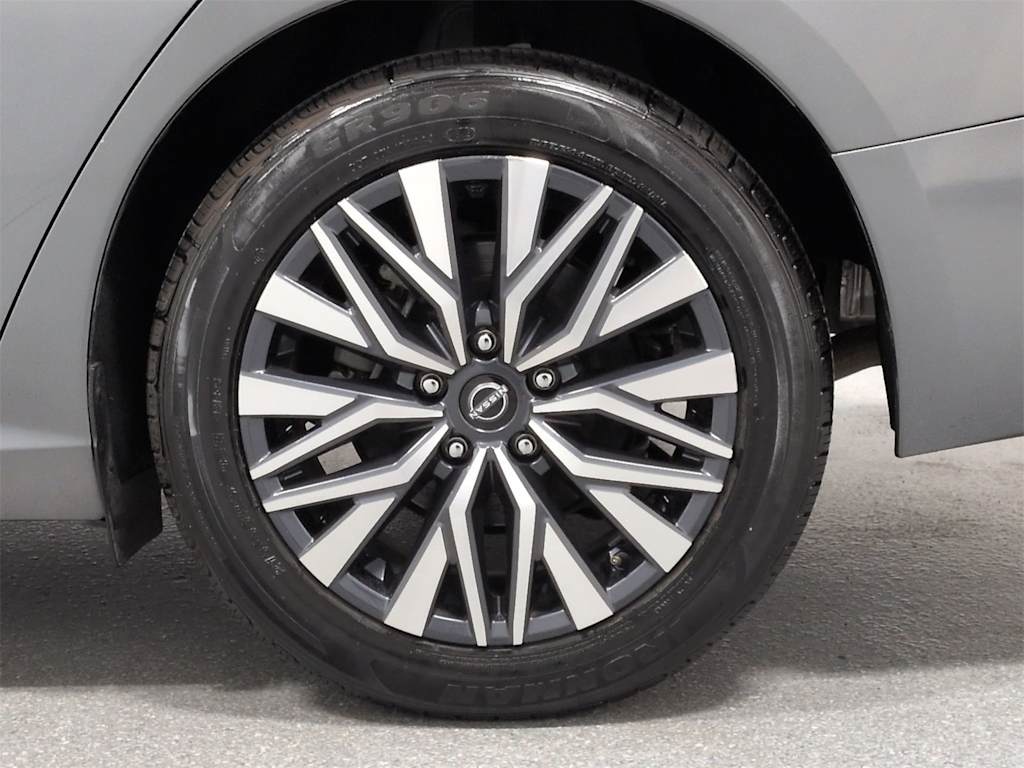 Thumbnail: 2023 Nissan Altima - 8