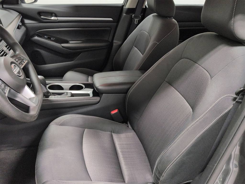 Thumbnail: 2023 Nissan Altima - 11