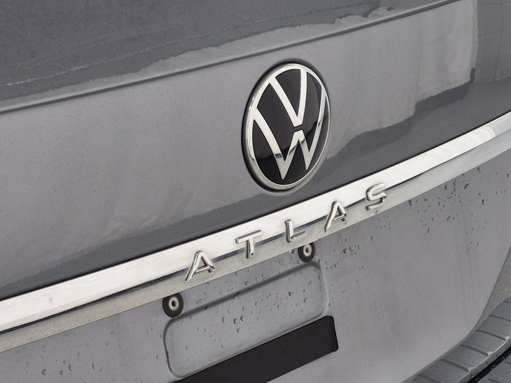 Thumbnail: 2021 Volkswagen Atlas - 26