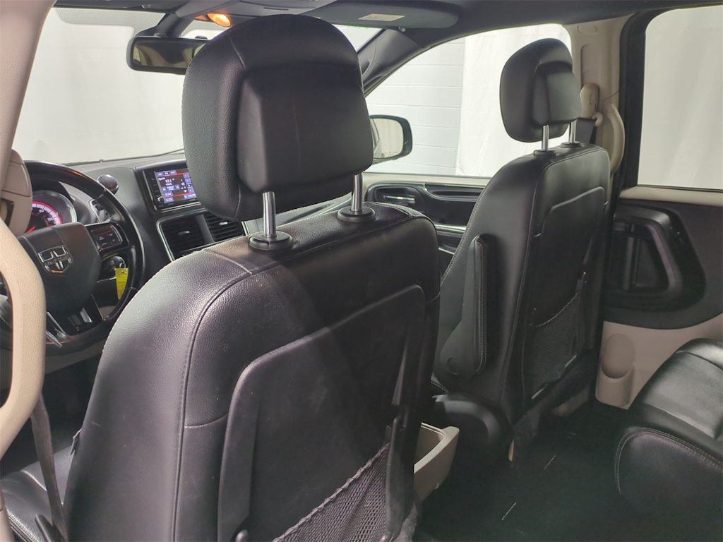 Thumbnail: 2019 Dodge Grand Caravan - 11