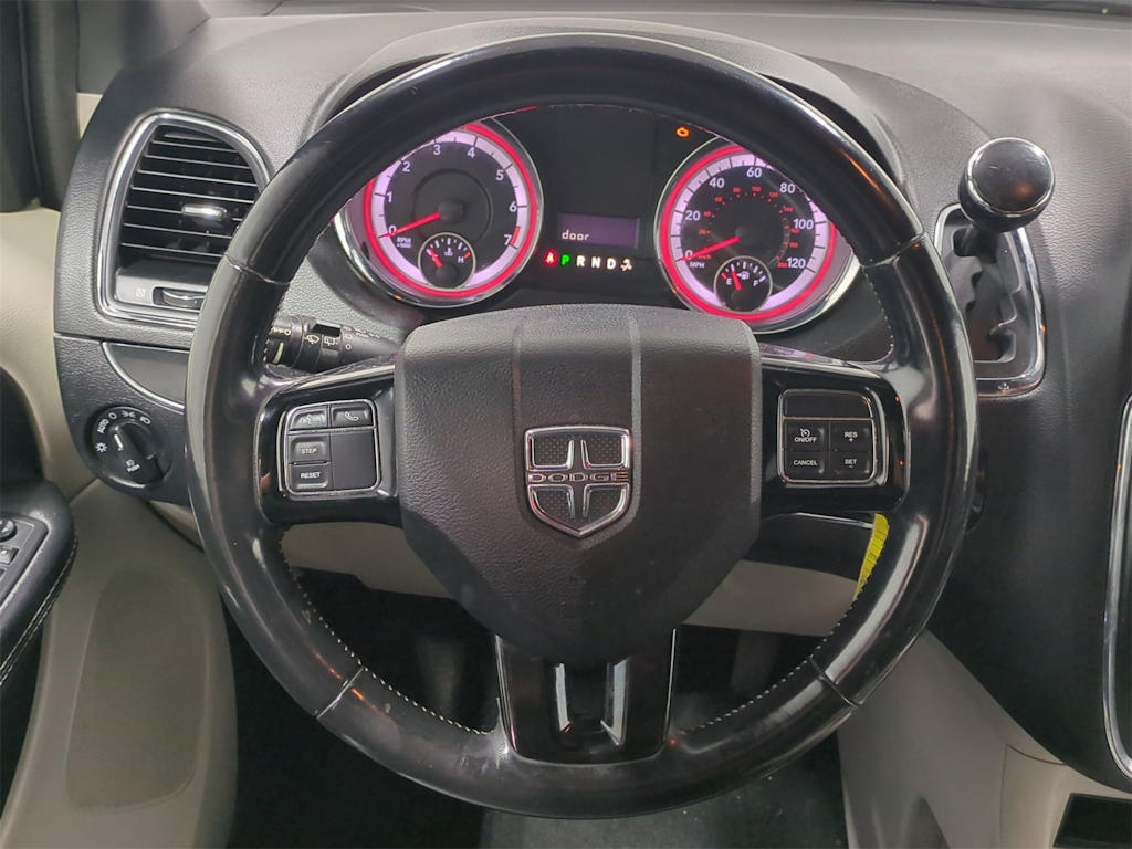 Thumbnail: 2019 Dodge Grand Caravan - 13