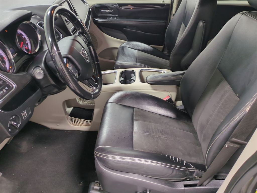 Thumbnail: 2019 Dodge Grand Caravan - 10