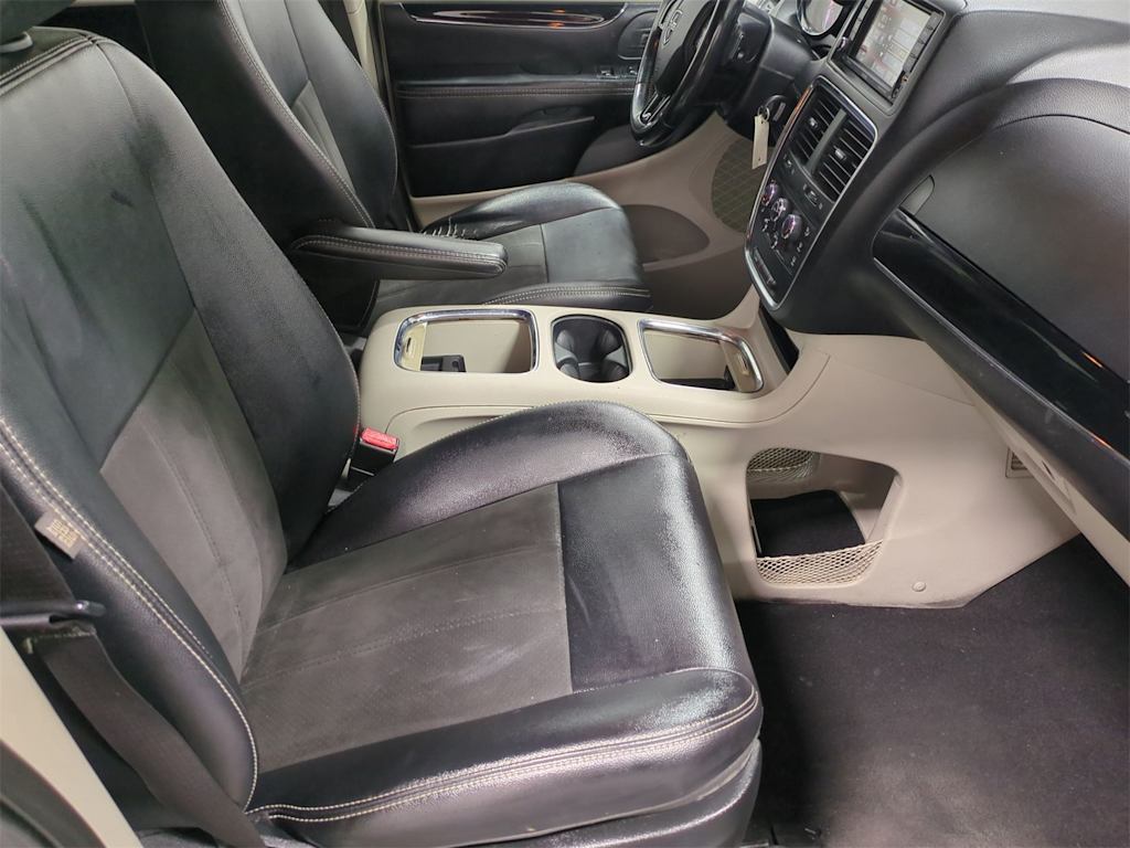 Thumbnail: 2019 Dodge Grand Caravan - 27