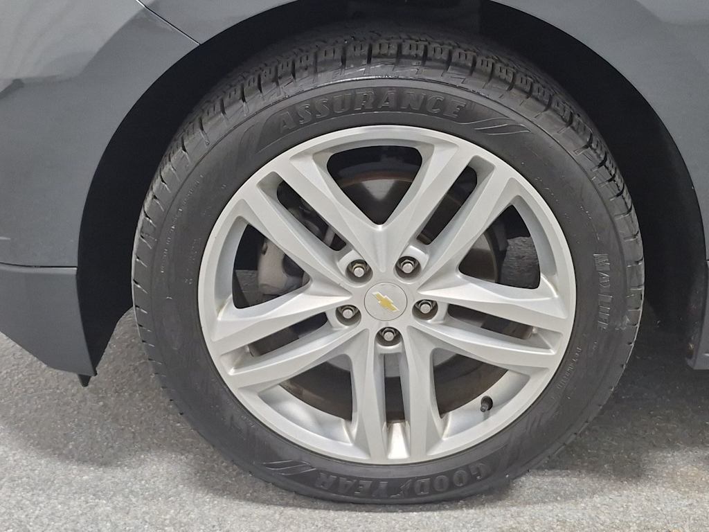 Thumbnail: 2018 Chevrolet Equinox - 8