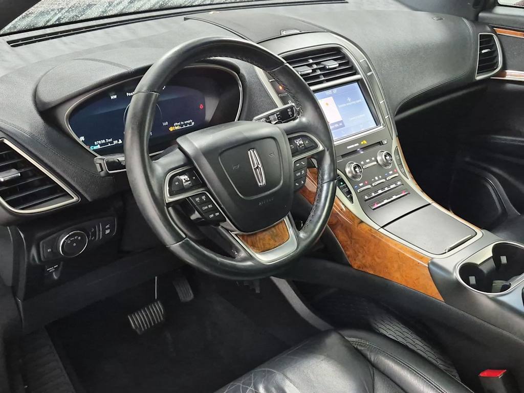 Thumbnail: 2019 Lincoln Nautilus - 2