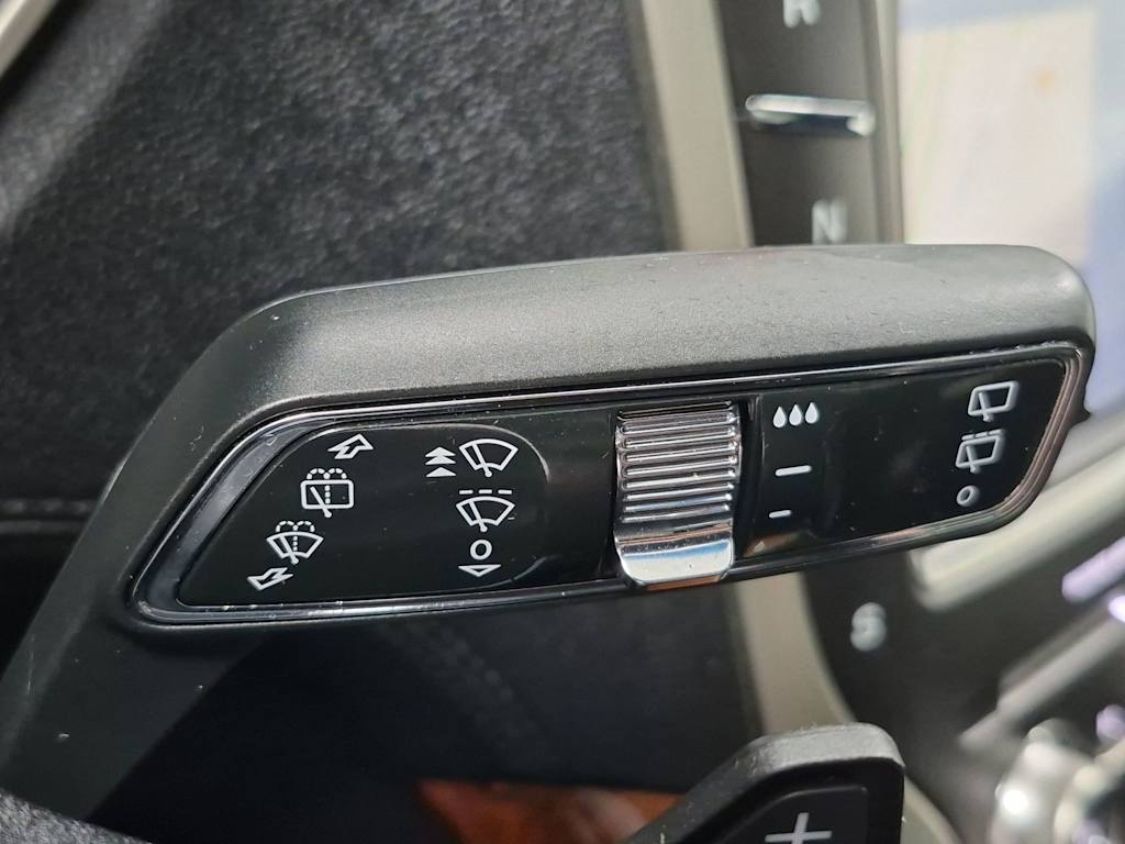 Thumbnail: 2019 Lincoln Nautilus - 32