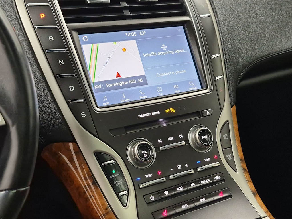 Thumbnail: 2019 Lincoln Nautilus - 13