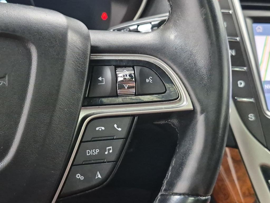 Thumbnail: 2019 Lincoln Nautilus - 31