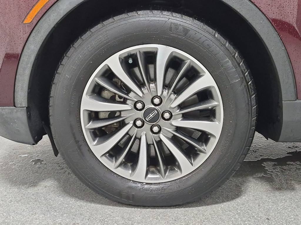 Thumbnail: 2019 Lincoln Nautilus - 7