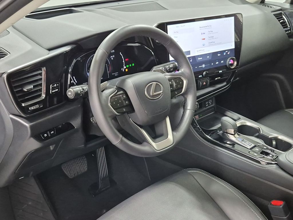 Thumbnail: 2024 Lexus ES - 2