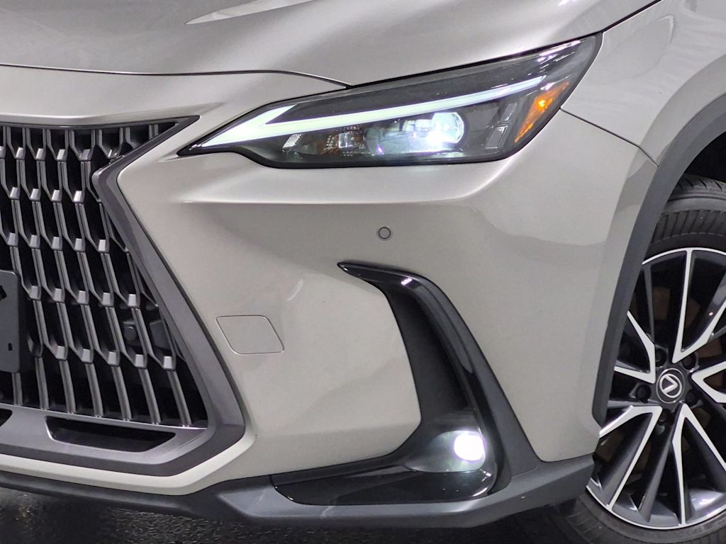 Thumbnail: 2024 Lexus ES - 24