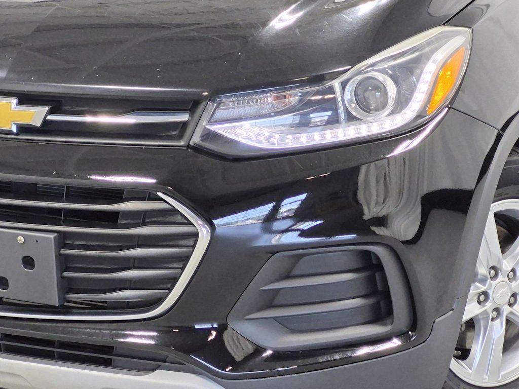 Thumbnail: 2018 Chevrolet Trax - 24