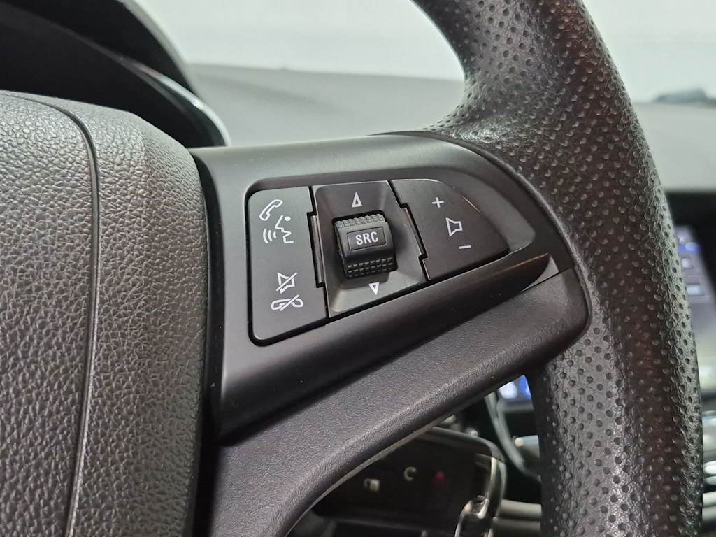 Thumbnail: 2018 Chevrolet Trax - 30