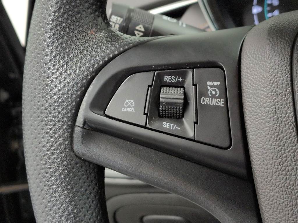 Thumbnail: 2019 Chevrolet Trax - 29