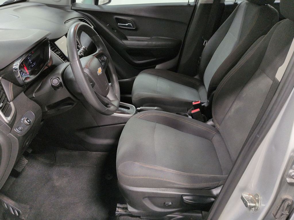 Thumbnail: 2019 Chevrolet Trax - 11