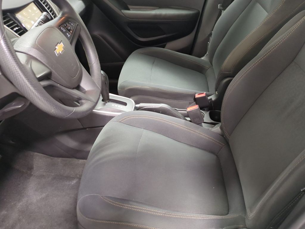 Thumbnail: 2019 Chevrolet Trax - 10