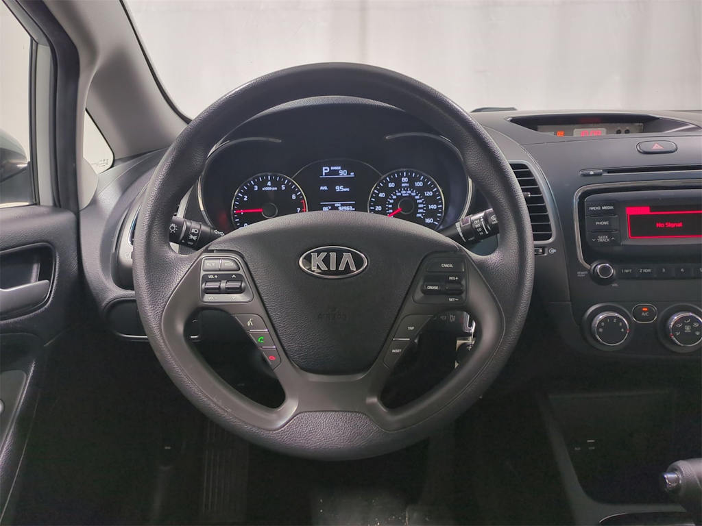 Thumbnail: 2018 Kia Forte - 14