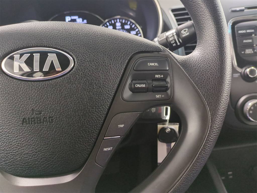Thumbnail: 2018 Kia Forte - 30