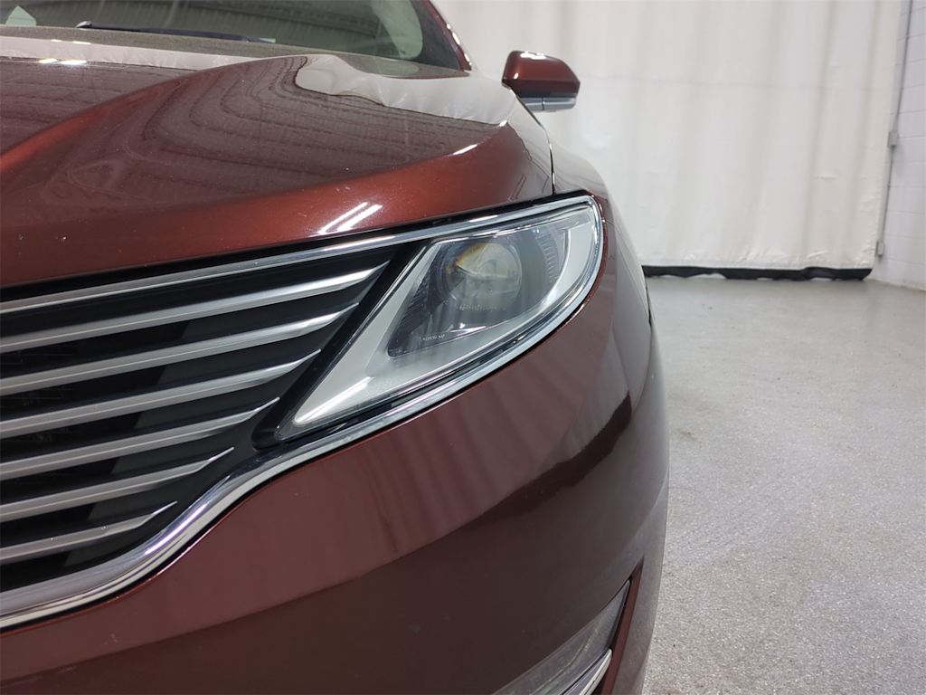 Thumbnail: 2016 Lincoln MKZ - 24