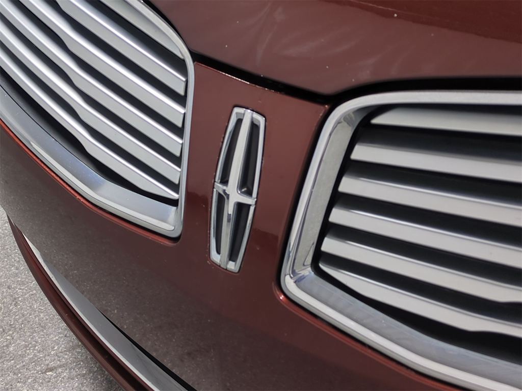 Thumbnail: 2016 Lincoln MKZ - 7