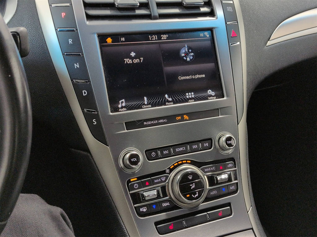 Thumbnail: 2019 Lincoln MKZ - 14