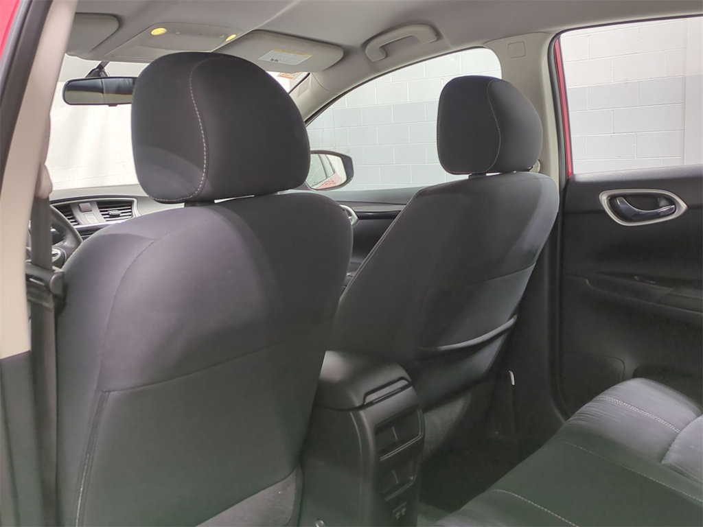 2018 Nissan Sentra SV 12