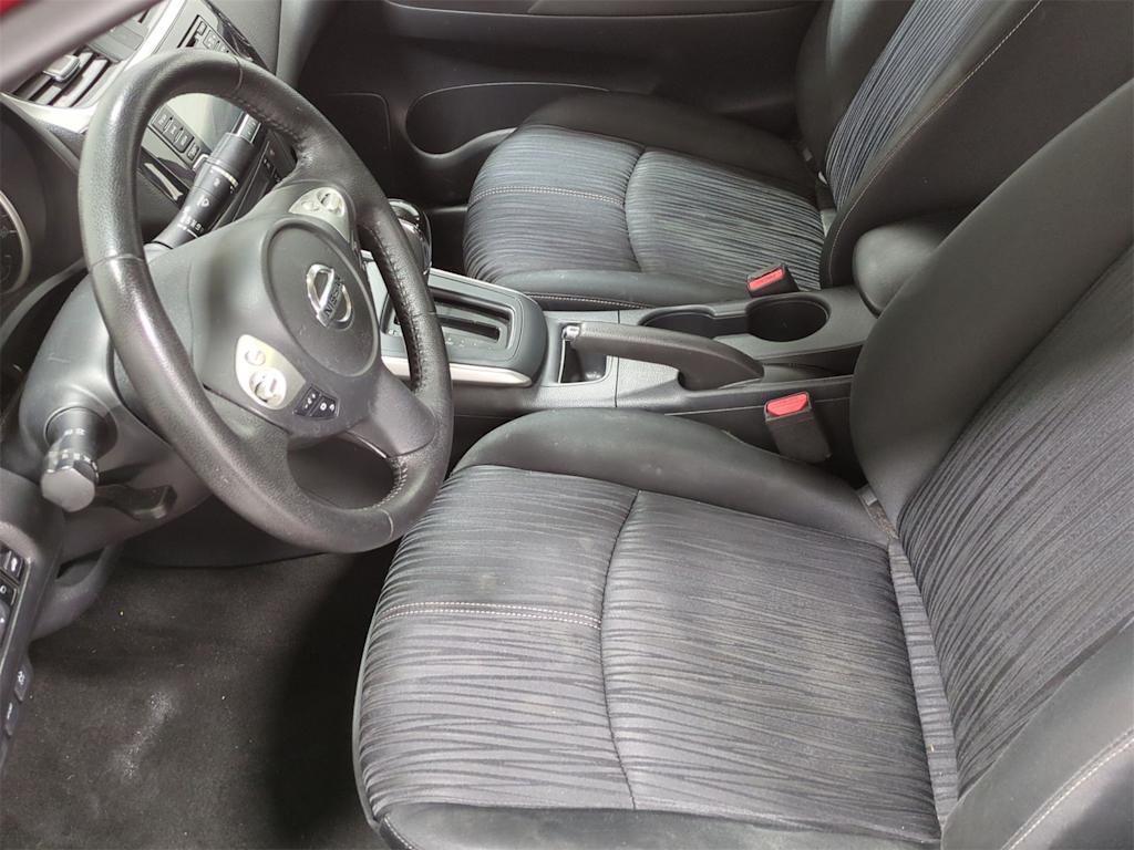 2018 Nissan Sentra SV 10