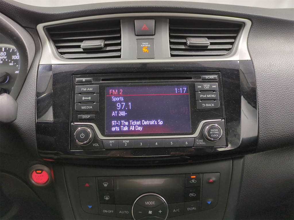 2018 Nissan Sentra SV 14