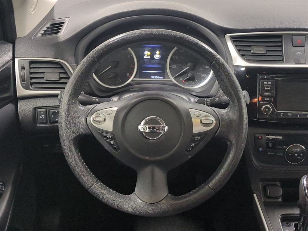 Thumbnail: 2018 Nissan Sentra - 13