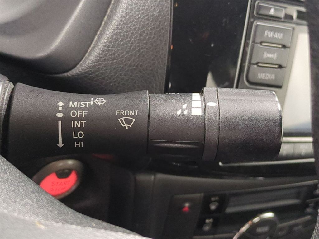 Thumbnail: 2018 Nissan Sentra - 29