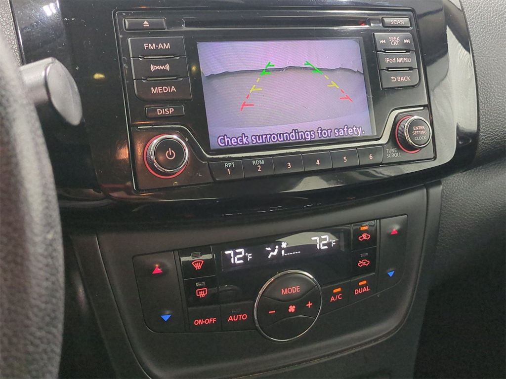 Thumbnail: 2018 Nissan Sentra - 31